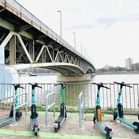 شقة Hanna&rita In The Centre Lonyay 42a 3rd Floor In The Back Yard بودابست